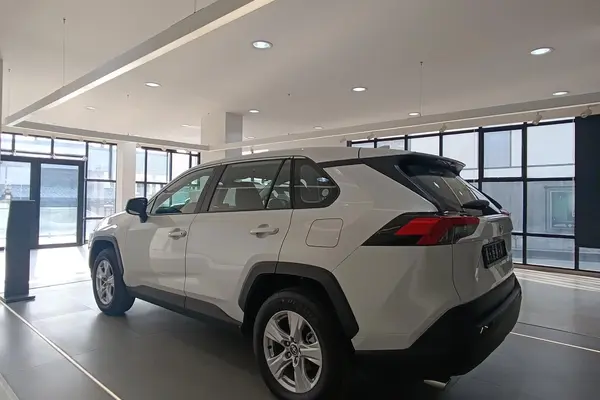 تویوتا، راوفور