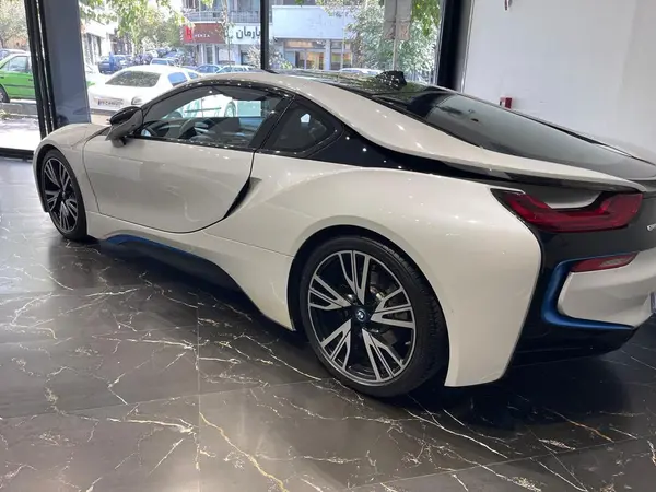 ب ام و، سری i