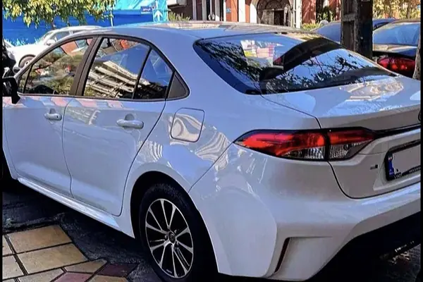 تویوتا، لوین هیبرید