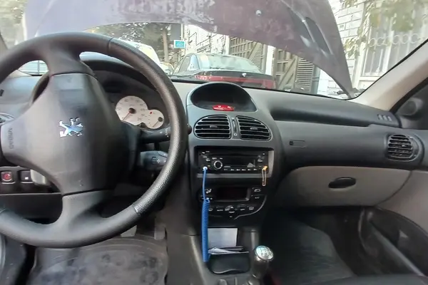 پژو  206 SD