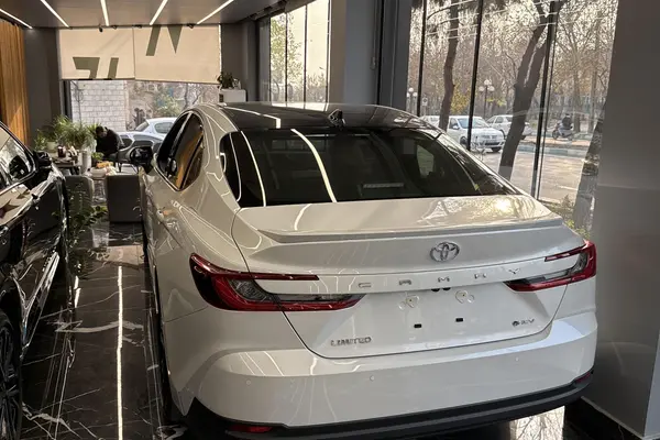 تویوتا، کمری هیبرید