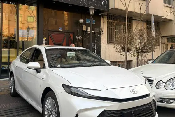 تویوتا، کمری هیبرید