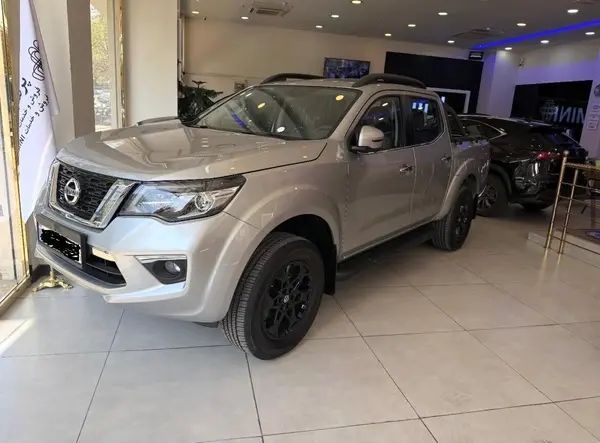 حواله نیسان، ترا پیکاپ