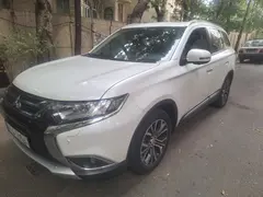 میتسوبیشی، اوتلندر