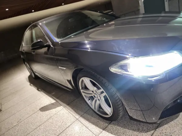 ب ام و، سری 5 سدان