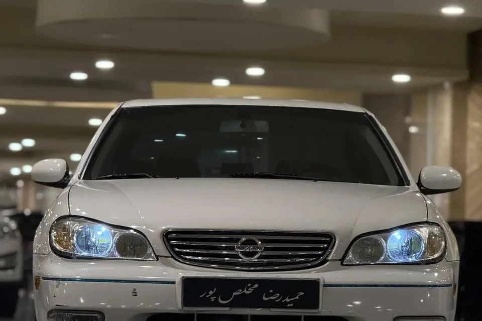 نیسان،  ماکسیما