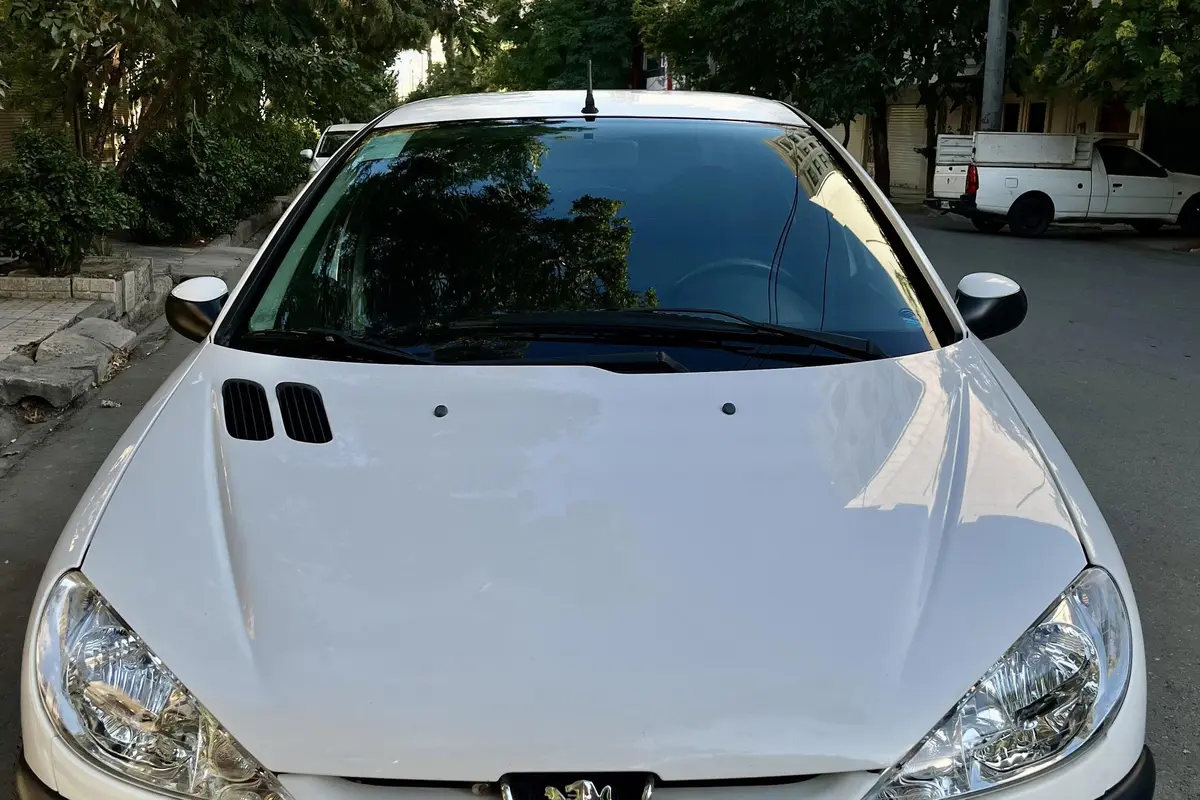 پژو،  206 SD