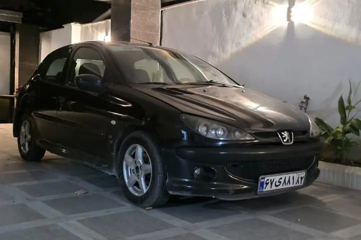 پژو،  206