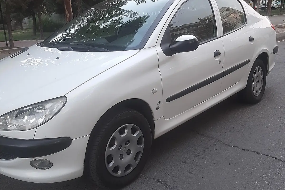 پژو،  206 SD