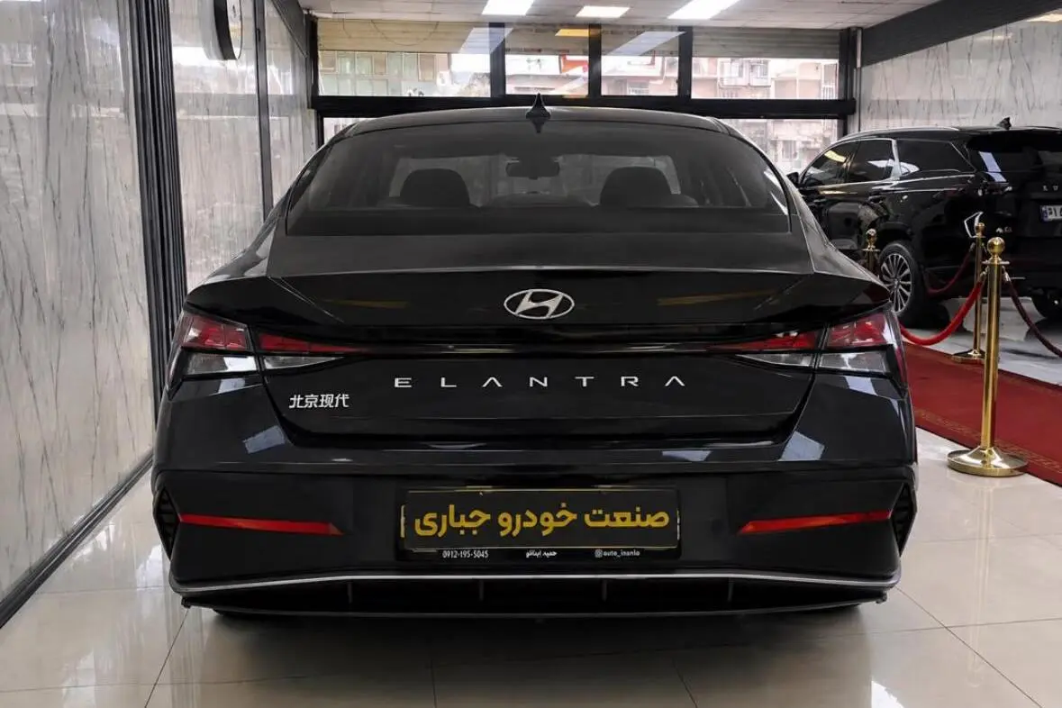 هیوندای،  النترا