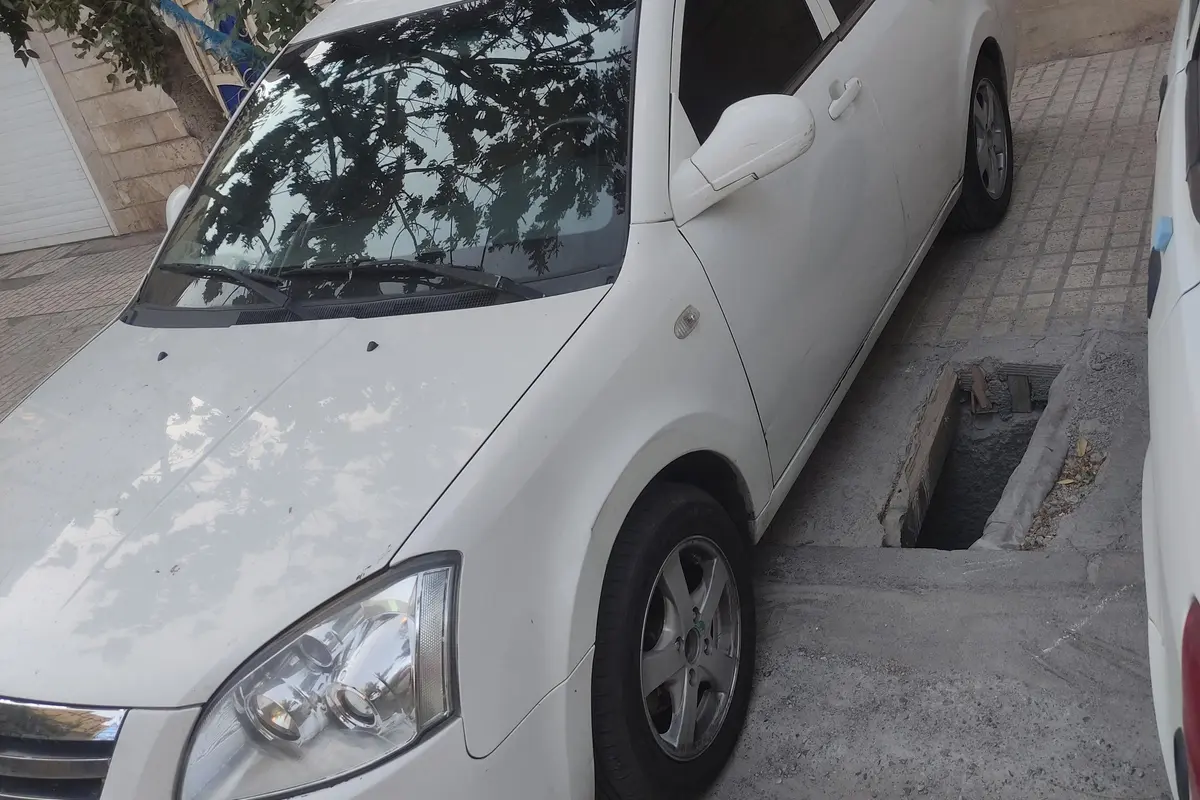 ام وی ام،  530