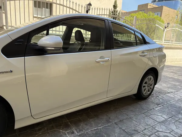 تویوتا، پریوس