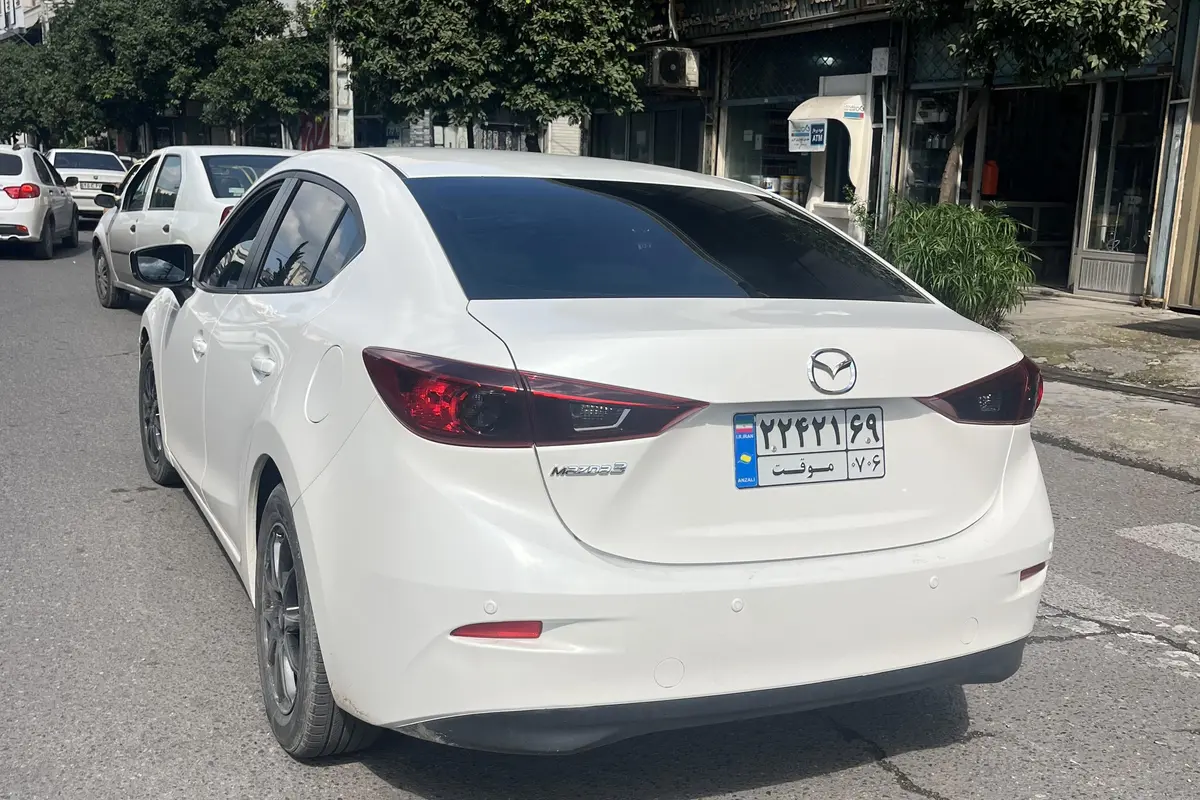 مزدا،  3 وارداتی
