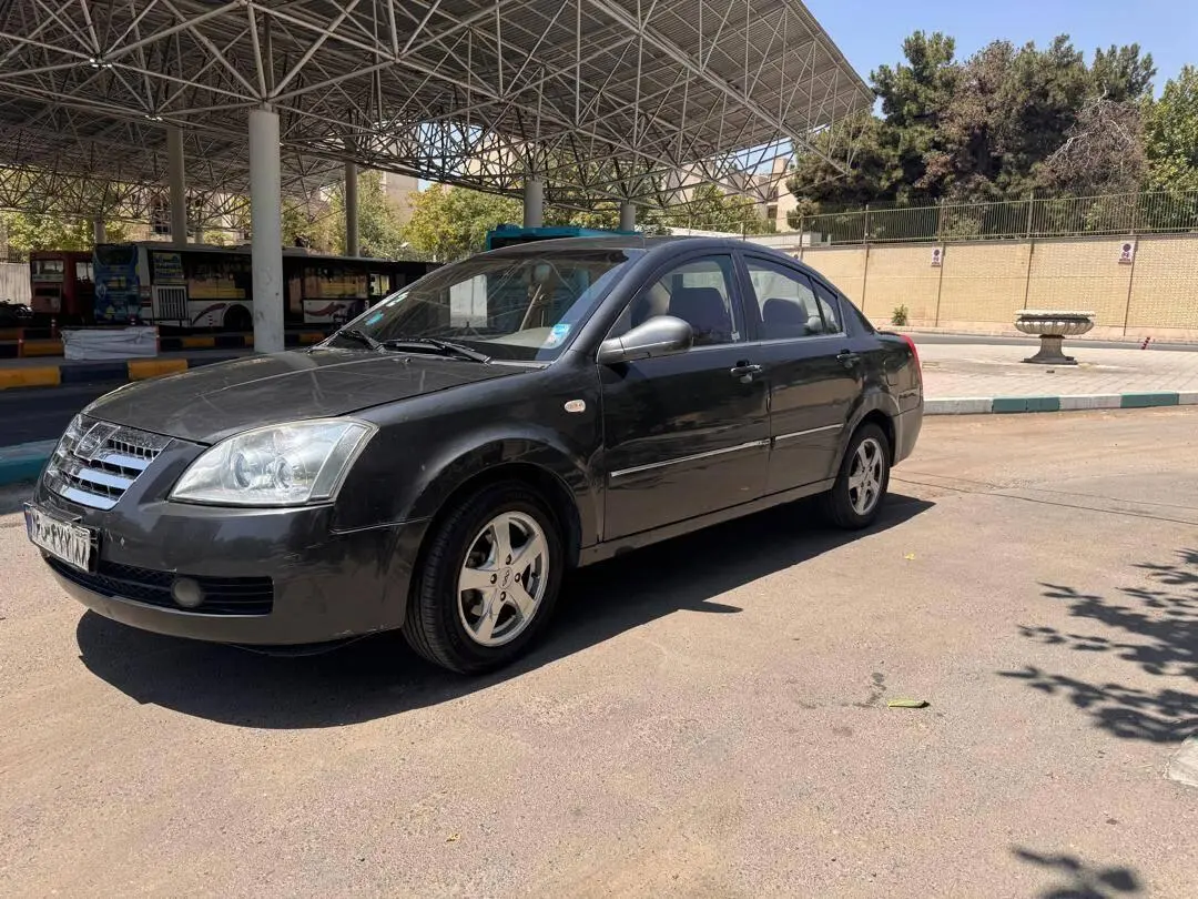 ام وی ام،  530