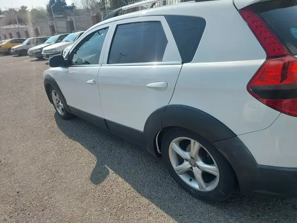 دانگ فنگ، H30 کراس