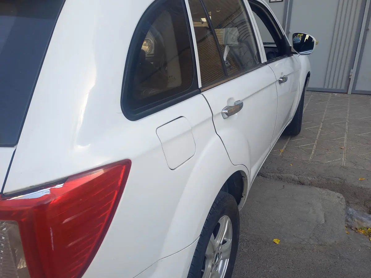 لیفان،  X60