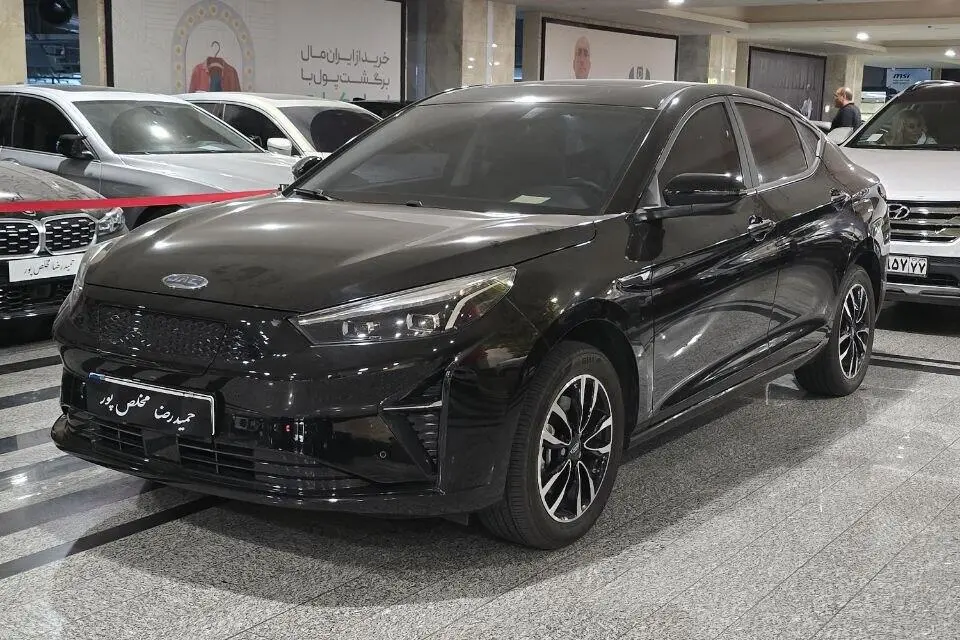 کی ام سی  eJ7