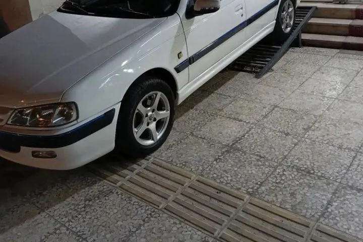 پژو،  پارس