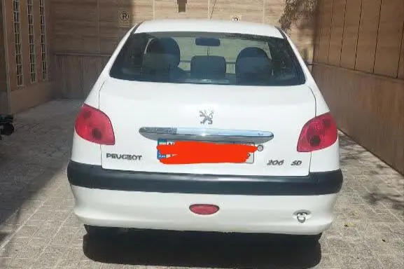 پژو،  206