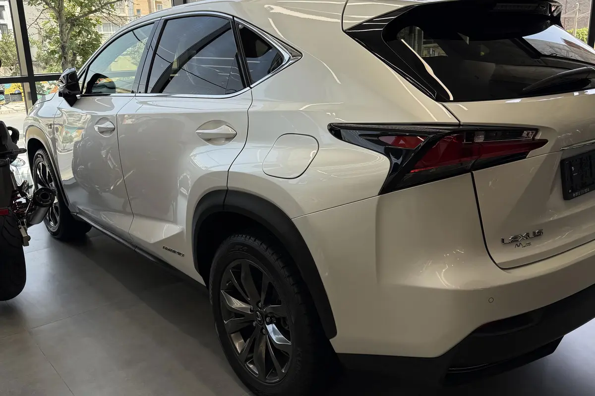 لکسوس،  NX هیبرید