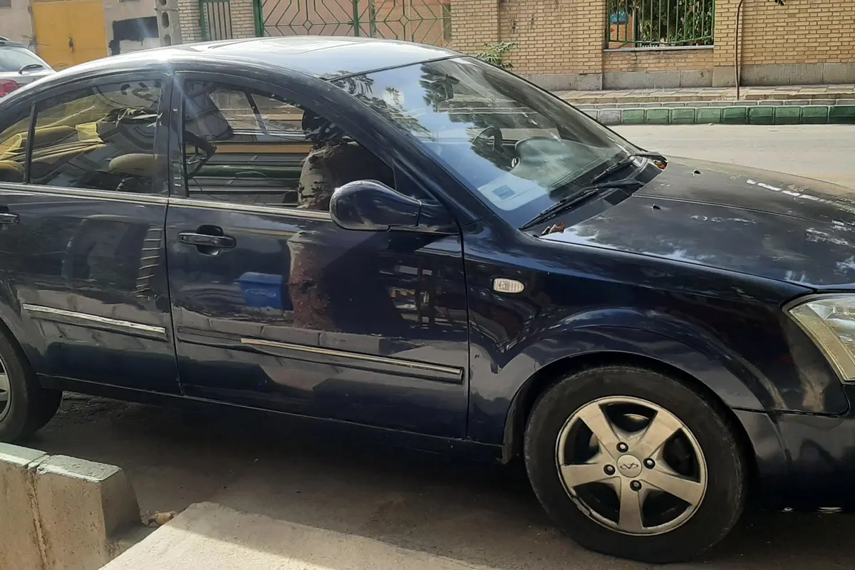 ام وی ام،  530