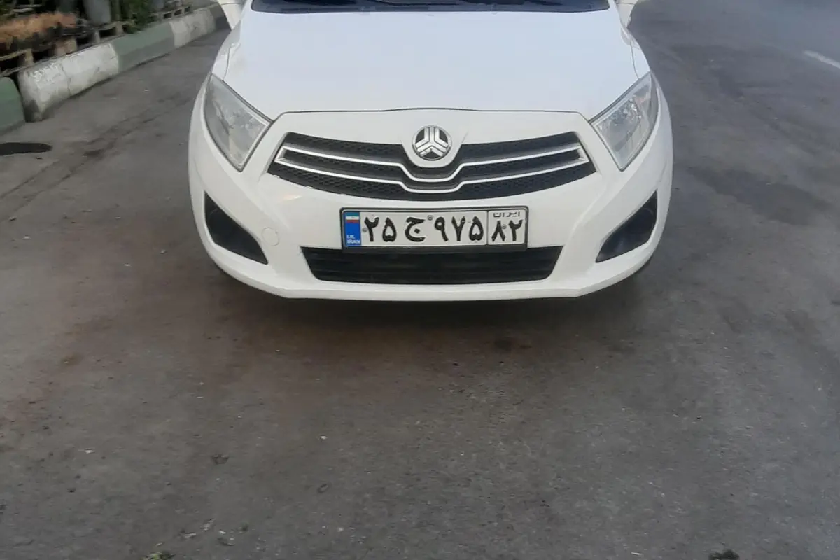برلیانس،  H230