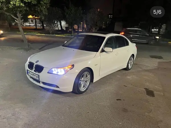 ب ام و، سری 5 سدان