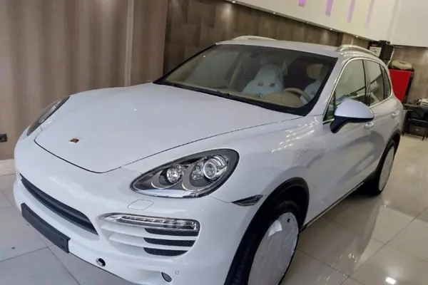 پورشه، کاین