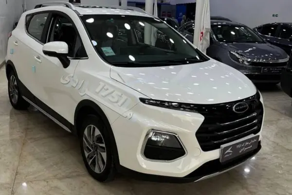 پیش فروش کی ام سی، SR3