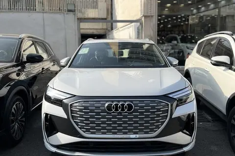 آئودی، Q4 e-tron