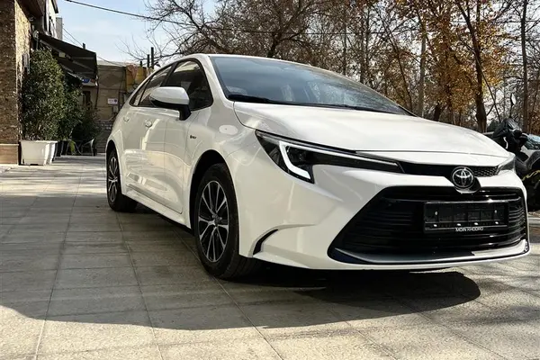 تویوتا، لوین هیبرید