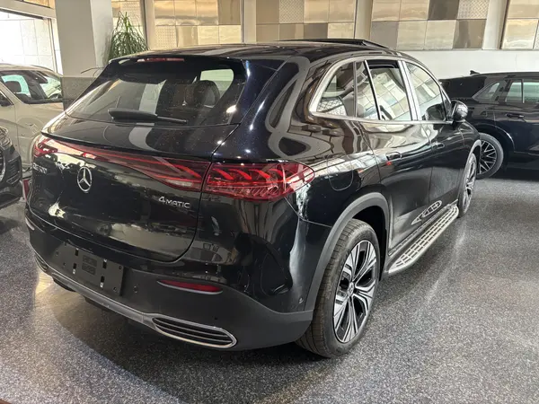 حواله بنز  EQE SUV