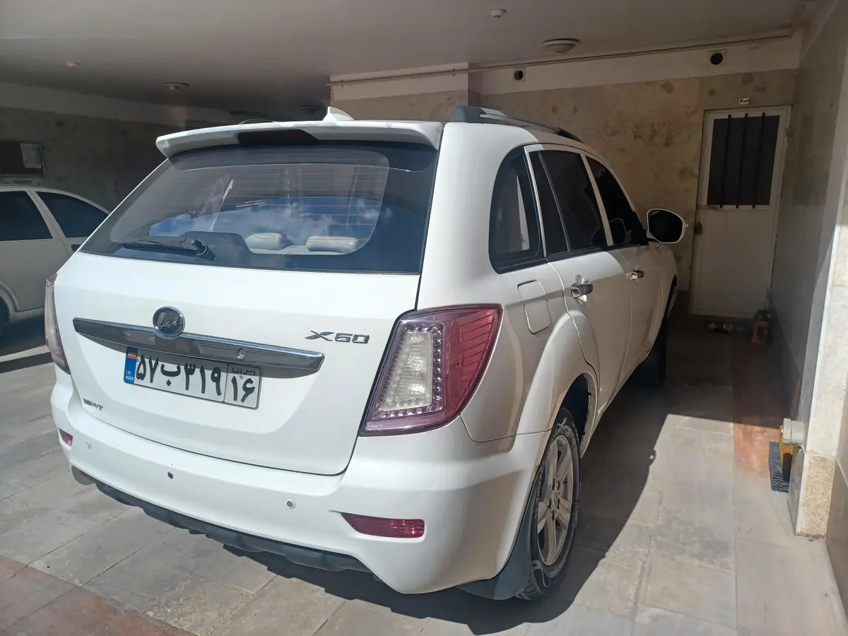 لیفان،  X60