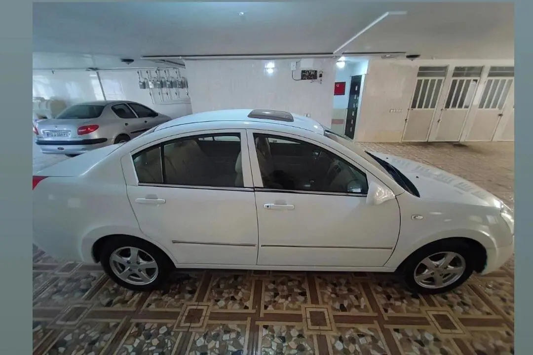 ام وی ام،  530
