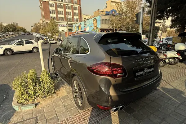 پورشه، کاین