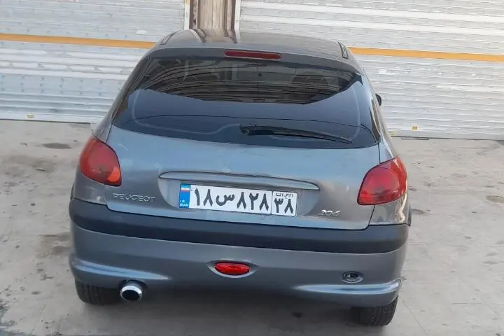 پژو،  206