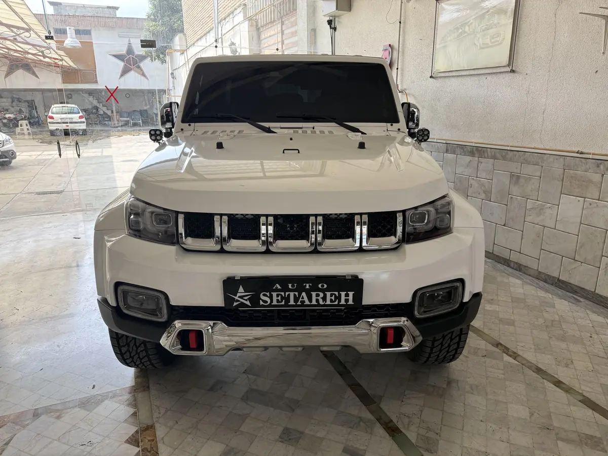 بایک،  BJ40L