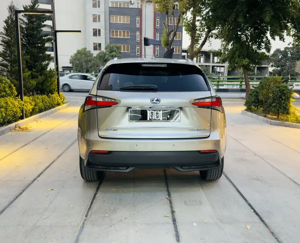 لکسوس، NX هیبرید