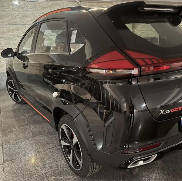 ام وی ام، X33 کراس