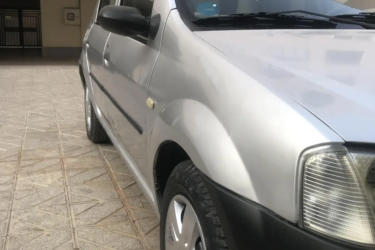 رنو،  تندر 90