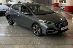 ام وی ام، آریزو 5ev