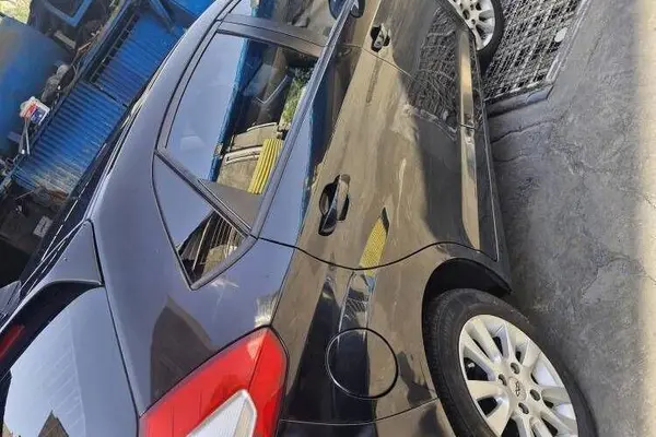 ام وی ام  315هاچ بک