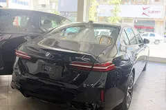 ب ام و، i5