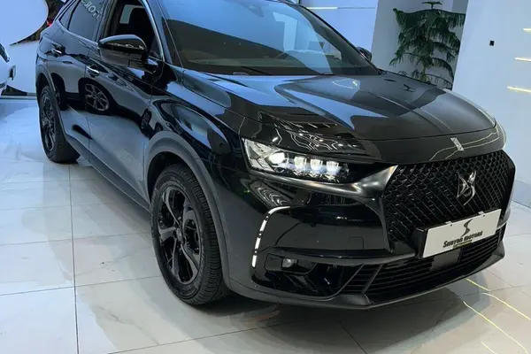 دی اس، 7 کراس بک