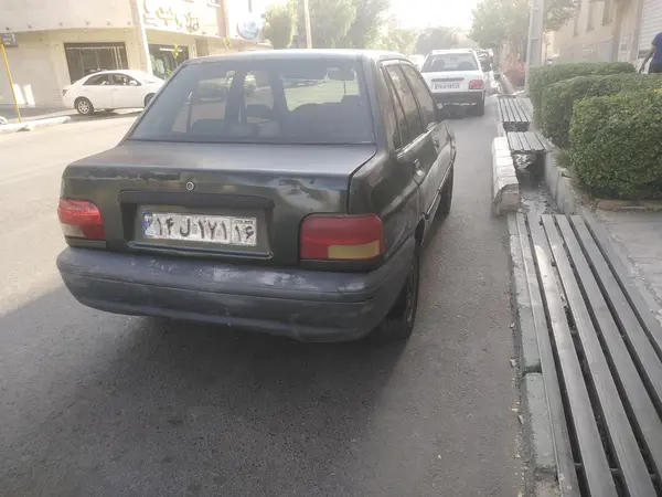 پراید، صندوق دار