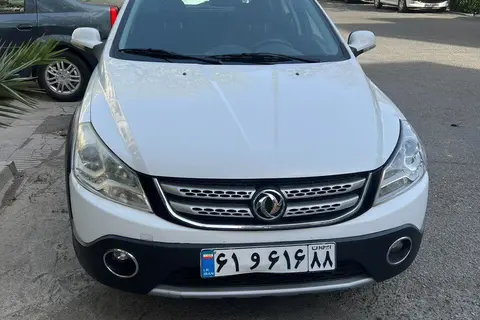 دانگ فنگ، S30
