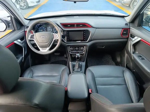 ام وی ام، X33 S