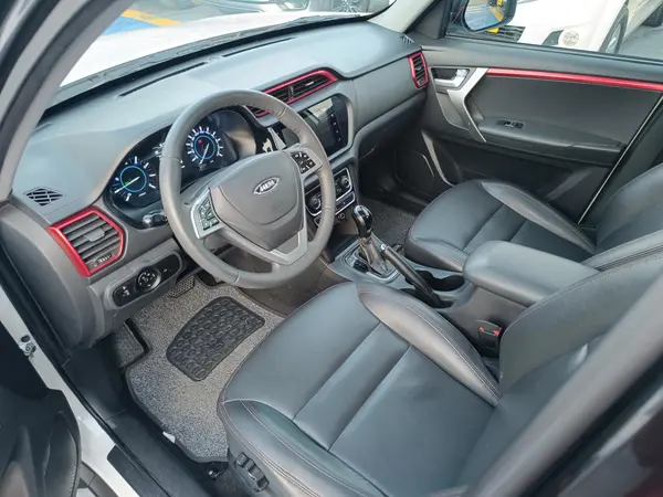 ام وی ام، X33 S