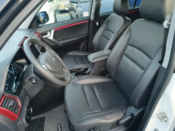 ام وی ام، X33 S