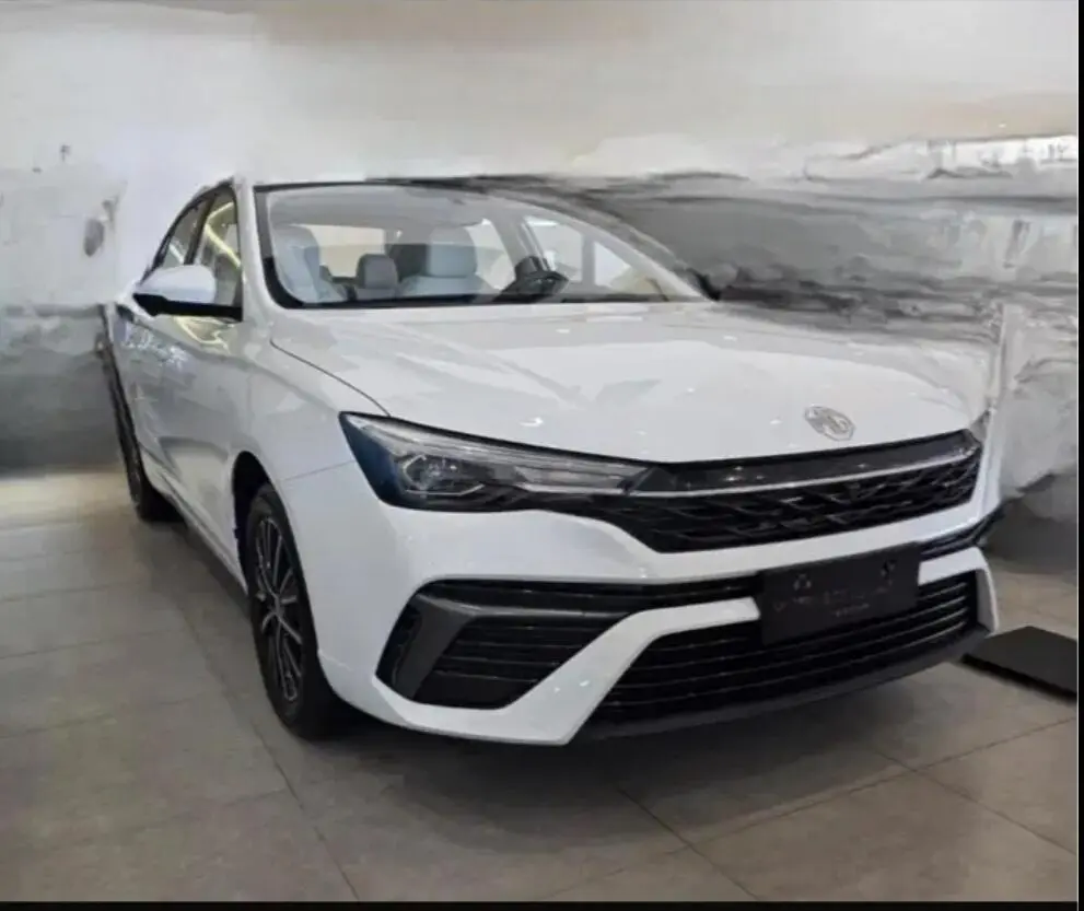 ام جی،  5